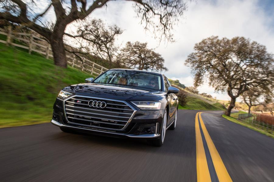  Audi S8 (D5) 2019 года  (NA) (фото 7 из 40)
